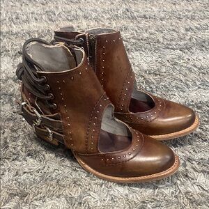Nwob Freebird Desert Brown Leather upper Ankle Booties sz 8